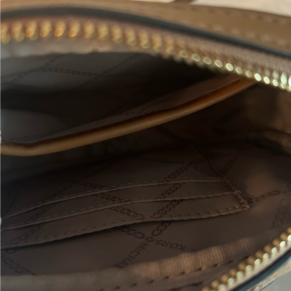 Michael Kors Camera belt bag crossbody - Picture 11 of 14